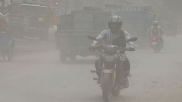 ঢাকার বাতাস আজ ‘সংবেদনশীল গোষ্ঠীর জন্য অস্বাস্থ্যকর’