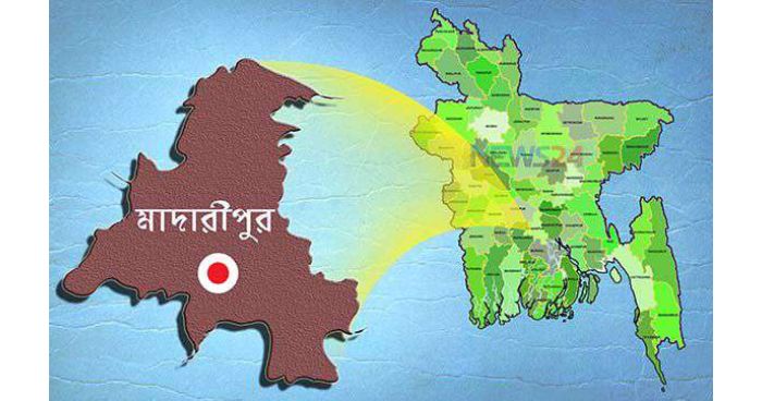 জমি সংক্রান্ত বিরোধে বাবা-ছেলেকে হাতুড়িপেটা করল শত্রুপক্ষ