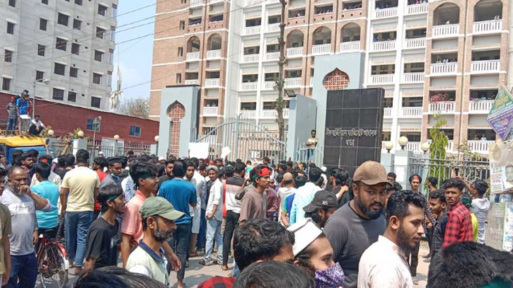 মাগুরায় শিশু ধর্ষণ: গভীর রাতে শুনানি, ৪ আসামি রিমান্ডে