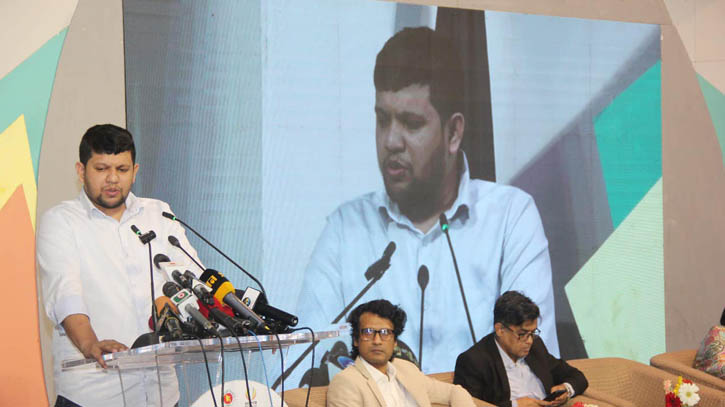এবার হোঁচট খেলে দেশের মানুষ আর উঠে দাঁড়াতে পারবে না : মাহফুজ আলম