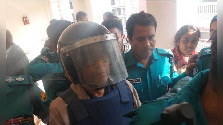 আমি কেন সরকার উৎখাতের পরিকল্পনা করব: আদালতে শওকত মাহমুদ