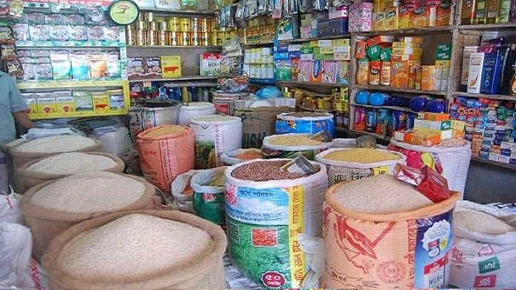 লাফিয়ে লাফিয়ে বাড়ছে নিত্যপণ্যের দাম
