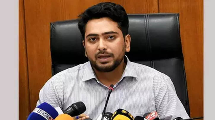 পদত্যাগ করলেন উপদেষ্টা নাহিদ ইসলাম