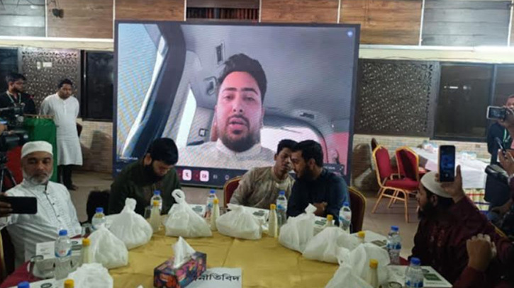 আ. লীগকে সন্ত্রাসী সংগঠন ঘোষণা ও নিবন্ধন বাতিলের দাবি নাহিদের