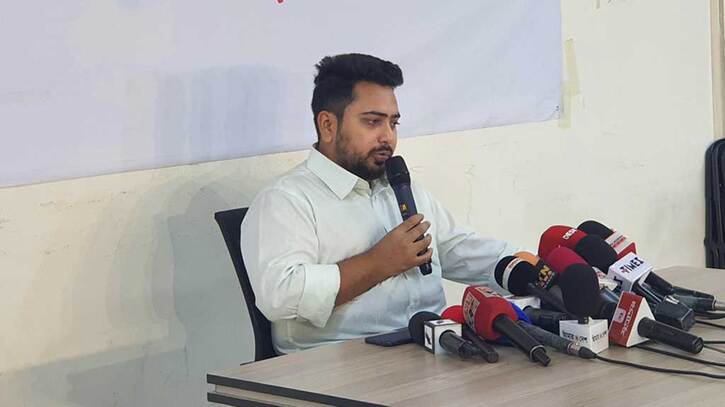‘অনৈক্যের’ জন্য বিএনপি-জামায়াত সমানভাবে ‘দায়ী’: নাহিদ ইসলাম
