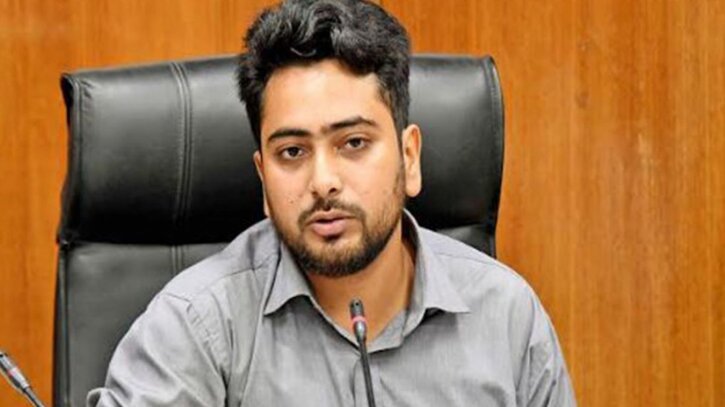 এই মাসেই পদত্যাগ করতে পারেন উপদেষ্টা নাহিদ 