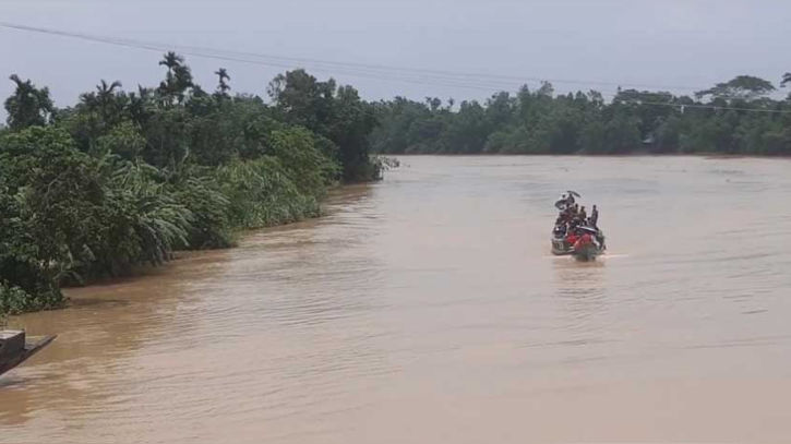 চার নদীর পানি বিপৎসীমার উপরে, ৬ বিভাগে ভারি বৃষ্টির আভাস