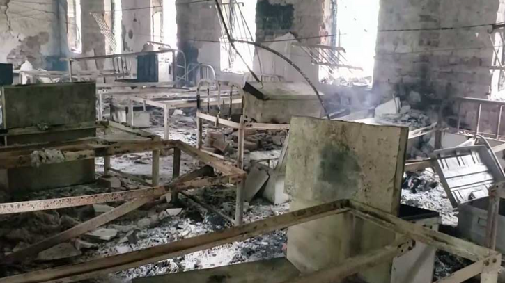 নরসিংদী কারাগারের লুট হওয়া ২৭ অস্ত্র-গুলি লাপাত্তা,ভোট নিয়ে শঙ্কা