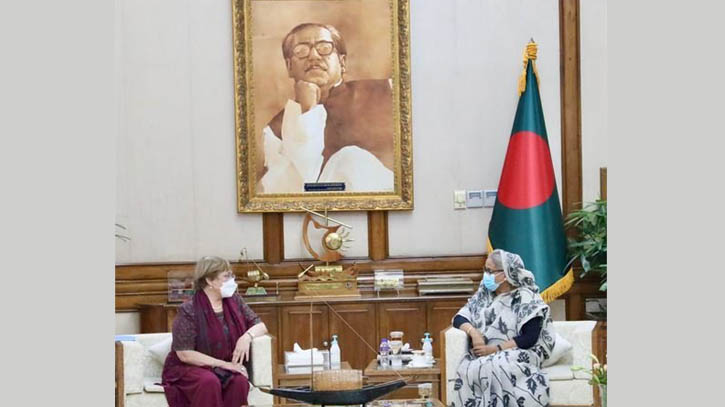 বাংলাদেশ কখনো কারো সঙ্গে যুদ্ধ চায় না : প্রধানমন্ত্রী