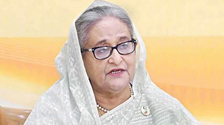 আহতদের দেখতে সোহরাওয়ার্দী হাসপাতাল পরিদর্শন প্রধানমন্ত্রীর