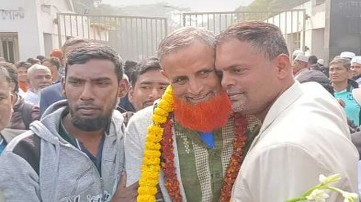 পিলখানা হত্যাকাণ্ড: কাশিমপুর থেকে মুক্ত ১২৬ বিডিআর জওয়ান