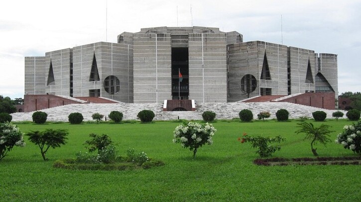 সংসদে আইন-শৃঙ্খলা বিঘ্নকারী অপরাধ দ্রুত বিচার আইন সংশোধন বিল পাস