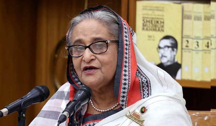বিলাসিতা ছেড়ে শ্রমিকদের কল্যাণে বিশেষ নজর দিন: প্রধানমন্ত্রী
