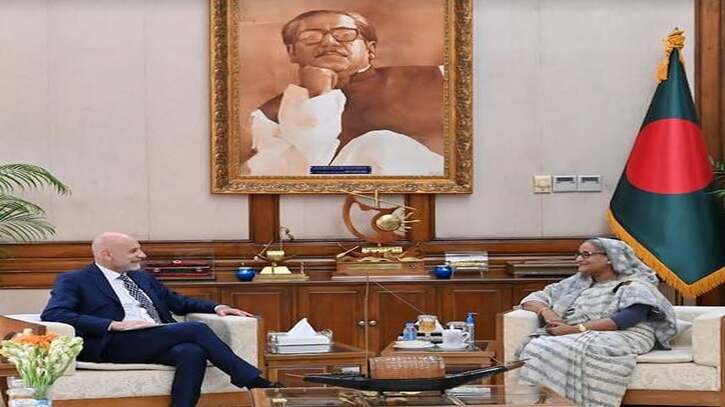 ছাত্রদের ঢাল হিসেবে ব্যবহার করেছে জামায়াত-বিএনপি : প্রধানমন্ত্রী