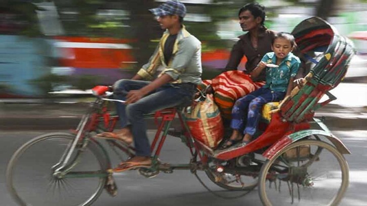 ঢাকায় ব্যাটারিচালিত রিকশা চলাচলের অনুমতি দিয়েছেন প্রধানমন্ত্রী