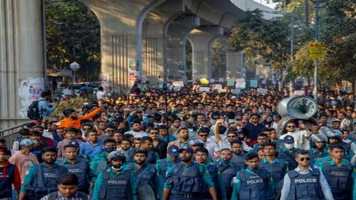 ক্যাম্পাসে ‘আন্ডারগ্রাউন্ড রাজনীতি’ নিষিদ্ধের দাবি ছাত্রদলের