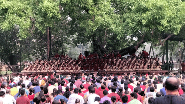 আলোয় আলোয় মুক্তির সন্ধানে রমনা বটমূলে ছায়ানটের বর্ষবরণ শুরু
