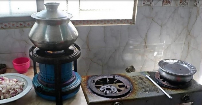 গ্যাস সংকটে ভোগান্তি আজও