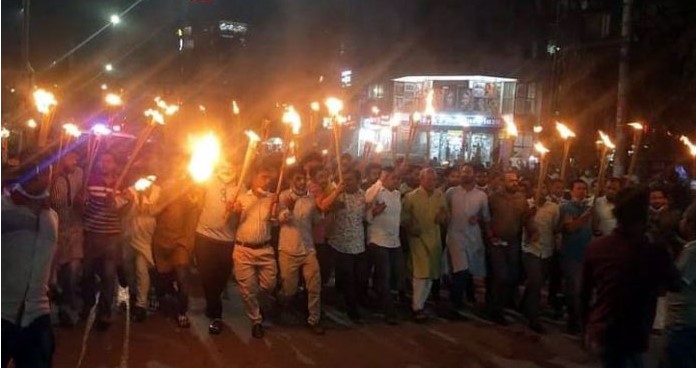 রিজভীর নেতৃত্বে রাজধানীতে বিএনপির মশাল মিছিল
