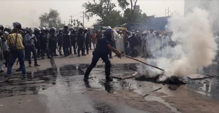 হরতালে সংঘাত, তিনজনের মৃত্যু