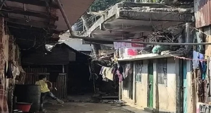 ভাড়াটিয়াই যখন ঘরের মালিক!