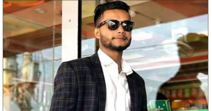 মামুনুল হকের পক্ষে পোস্ট, ছাত্রলীগ নেতা বহিষ্কার