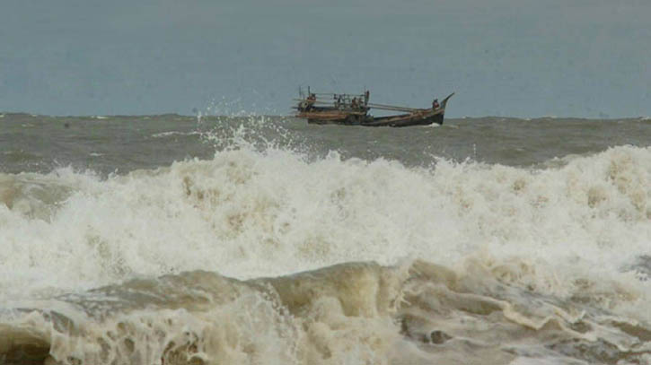 সমুদ্রবন্দরগুলোতে ৩ নম্বর স্থানীয় সতর্ক সংকেত 