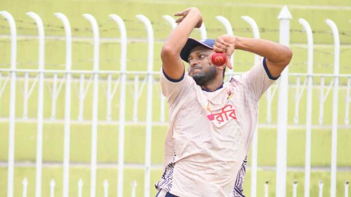 বোলিংয়ে আর বাধা নেই সাকিবের