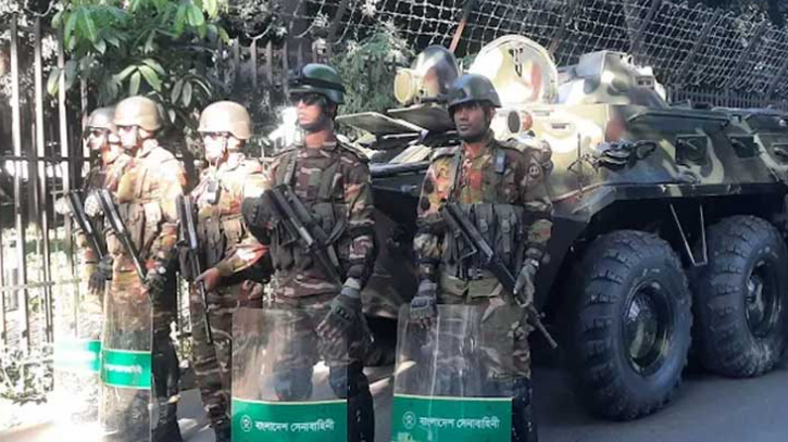 ট্রাইব্যুনালে কড়া নিরাপত্তা, হাজতখানায় মামুন