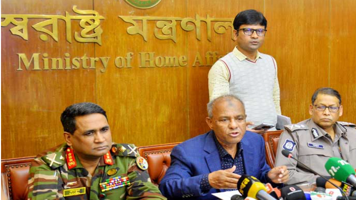 ৫৯ শতাংশ ভোটকেন্দ্র ‘ঝুঁকিপূর্ণ’: স্বরাষ্ট্র উপদেষ্টা