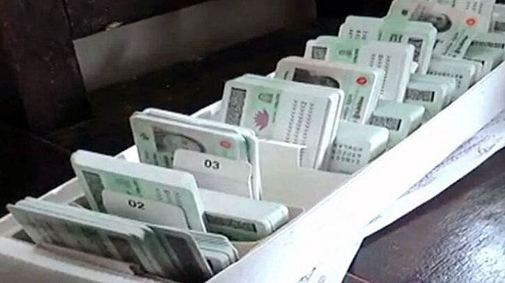 সাড়ে পাঁচ কোটি ভোটার এখনও স্মার্টকার্ড পাননি