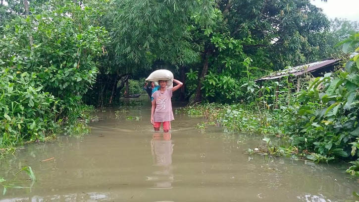 সুরমার পানি বিপৎসীমার ওপর, সুনামগঞ্জে ফের বন্যার পদধ্বনি 