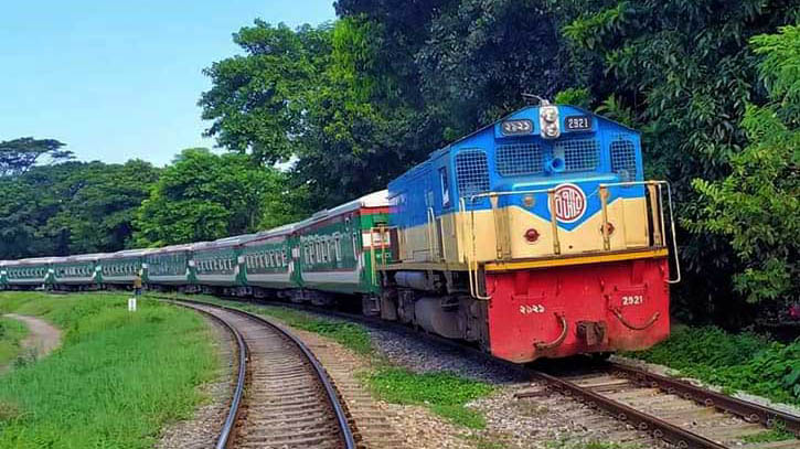 খুলনা-ঢাকা বিশেষ ট্রেন ২৯ এপ্রিল থেকে