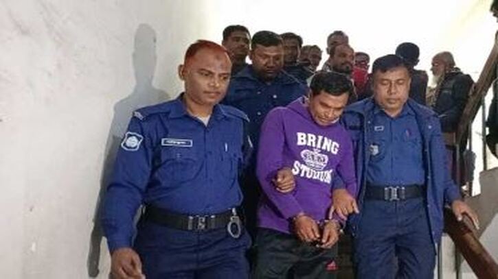 সিরাজগঞ্জে ট্রাকে তরুণীকে ধর্ষণের দায়ে চালকের আমৃত্যু কারাদণ্ড