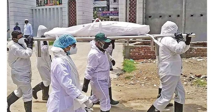 গত ২৪ ঘণ্টায় করোনাভাইরাসে আক্রান্ত হয়ে ২১২ জনের মৃত্যু