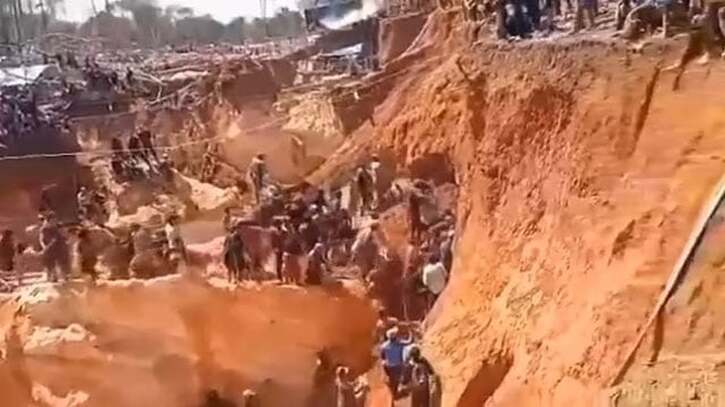 ভেনিজুয়েলায় খনি ধসে ১৫ জনের প্রাণহানি
