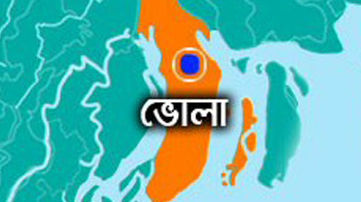 টেলিস্কোপ বানিয়ে তাক লাগিয়েছে ভোলার এক যুবক