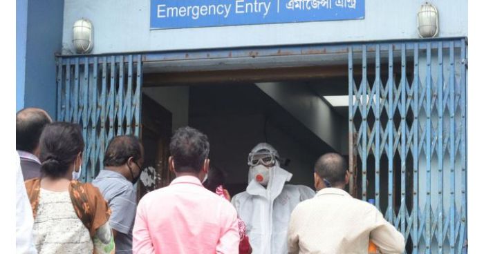 পশ্চিমবঙ্গে ভোটের উদ্দীপনার সাথে বাড়ছে করোনা