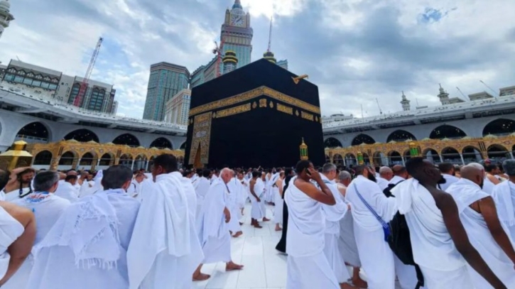 ওমরাহ ভিসা নিয়ে নতুন সিদ্ধান্ত সৌদির