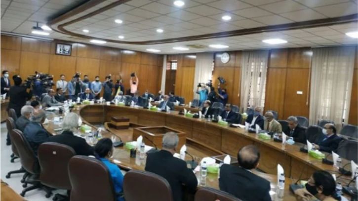 সার্চ কমিটির সংক্ষিপ্ত তালিকায় ২০ জন
