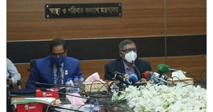 প্রতি মাসে ১ কোটি ভ্যাকসিন দেওয়ার পরিকল্পনা: স্বাস্থ্যমন্ত্রী