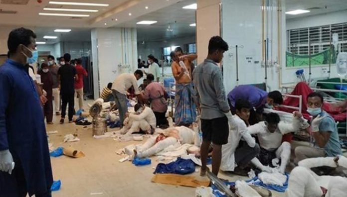 নারায়ণগঞ্জের মসজিদে এসি বিস্ফোরণ