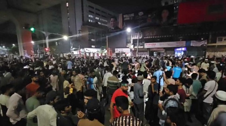 মার্চ টু যমুনা’র হুমকি, আন্দোলনে উত্তাল শাহবাগ