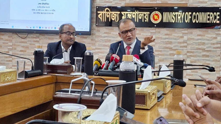 আগামী দুই সপ্তাহের মধ্যে চালের দাম সহনীয় হবে: বাণিজ্য উপদেষ্টা