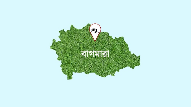 বাগমারায় পিআইওর কক্ষে বিএনপি নেতার হাতে দুই কর্মকর্তা লাঞ্ছিত