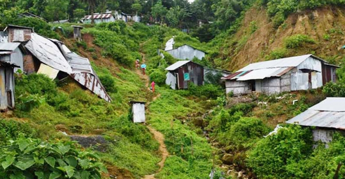 বান্দরবানে দেখা দিয়েছে পাহাড় ধসের শঙ্কা