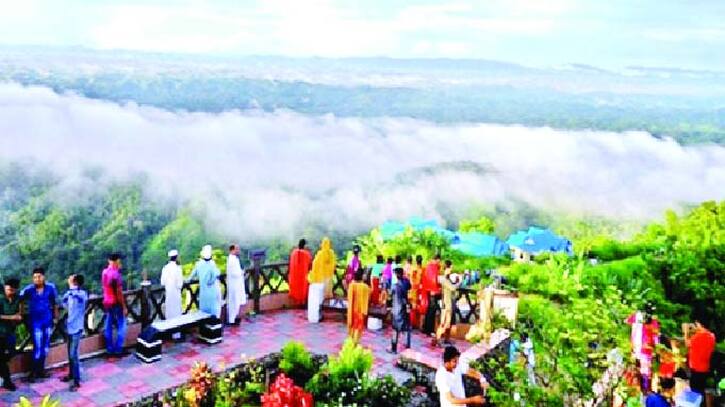 বান্দরবান: প্রাকৃতিক সৌন্দর্যের লুকানো রত্ন