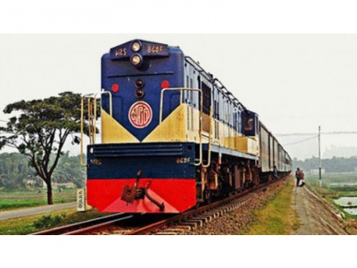 প্রায় ১৫ হাজার লোক নেবে রেলওয়ে