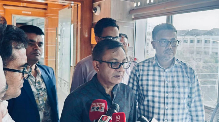 যুদ্ধ পরিস্থিতিতে পণ্যের দাম না বাড়ানো সরকারের অগ্রাধিকার