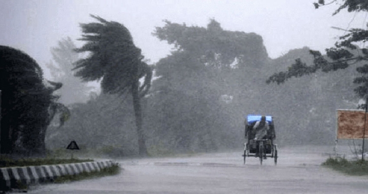 বৃষ্টি বাড়তে পারে, কমতে পারে দিনের তাপমাত্রা